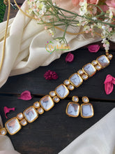 Exquisite Simple Kundan Short Neckpiece-G2752